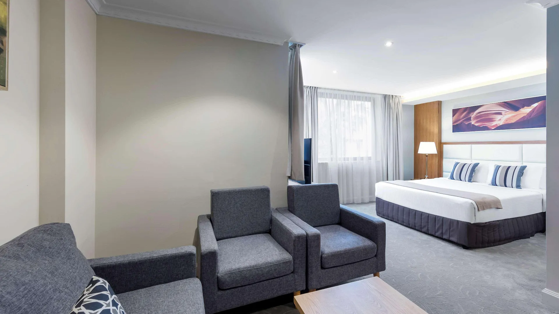 Hotel Diana Brisbane 4*,