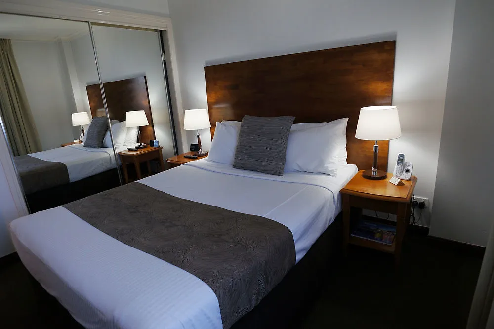 ****  Hotel Diana Brisbane Australia