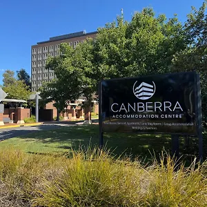 Centre 3* Canberra